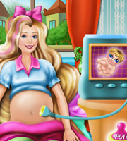Barbie Maternity Doctor