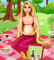 Pregnant Rapunzel Picnic Day