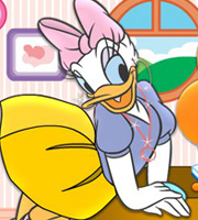 Pretty Daisy Duck Dress Up