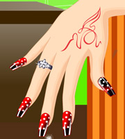 Zendaya's Nails Makeover